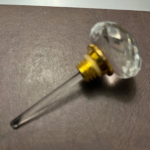 Crystal aurora borealis perfume bottle. - Picture 3 of 4